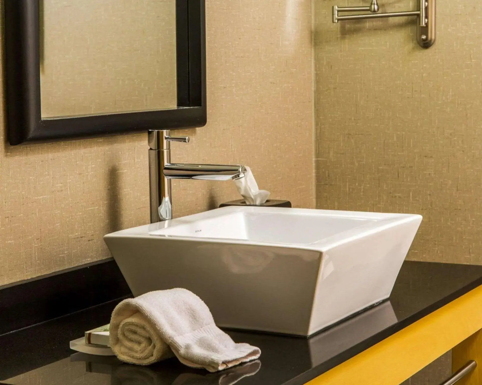 Cambria Hotel Traverse City - Chambres