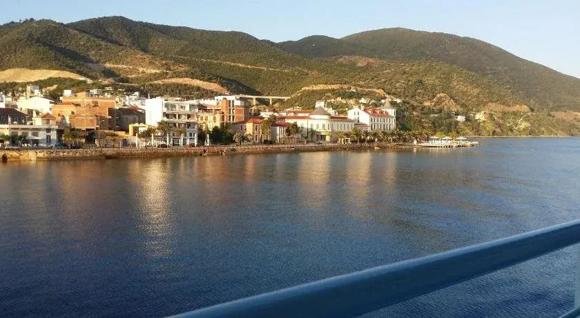 Beach & Waterfront