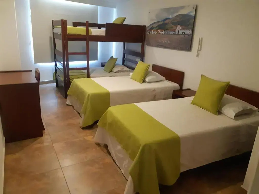 Standard Quadruple room