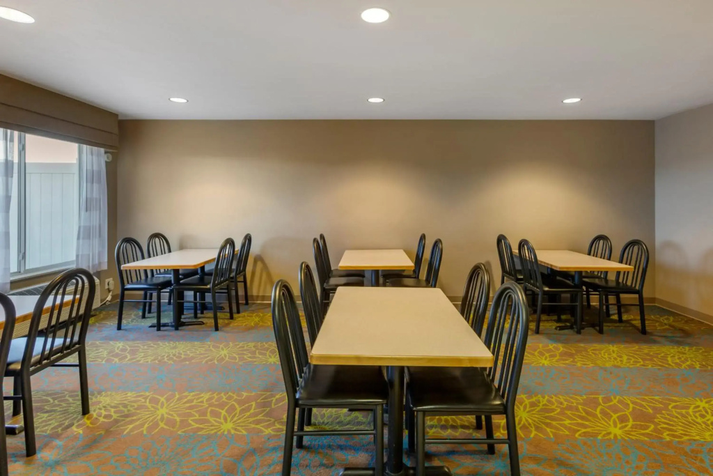 Garner Hotel Idaho Falls Southwest by IHG - фото 42