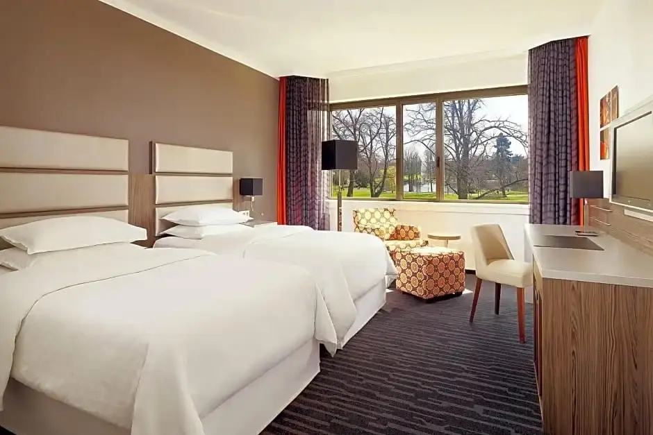 Superior room