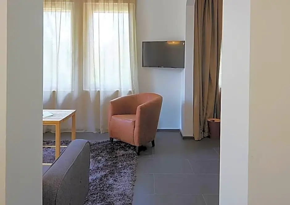 Le Cise, The Originals Relais - Chambres