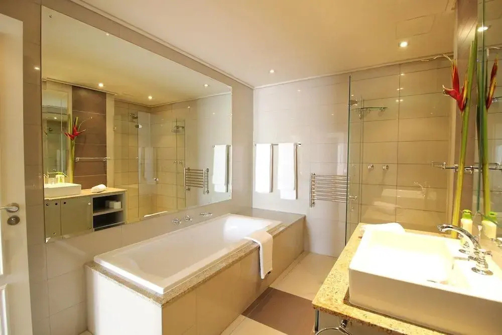 Cape Royale Luxury Hotel & Residence - Général