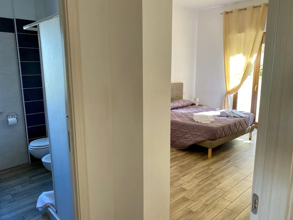Comfort room