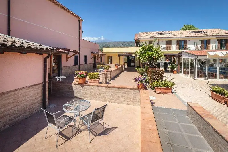La Terra dei Sogni Country Hotel - Chambres