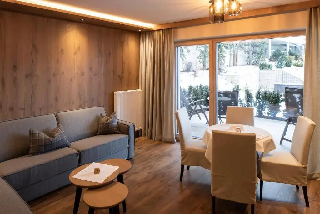 Post Ischgl - Chambres
