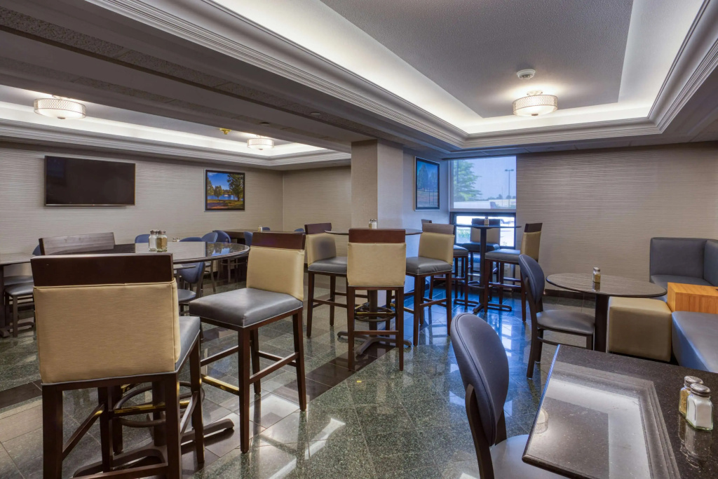 Drury Inn & Suites St. Louis Fairview Heights - Général
