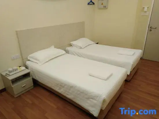 Superior Double room (full double bed)