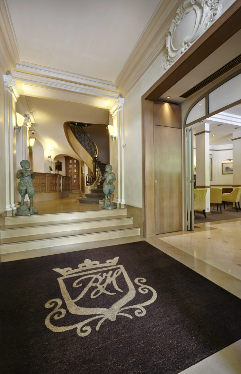 Royal Hotel Paris Champs Elysées - Général