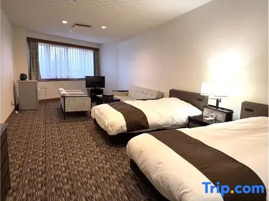 Standard Single room with garden view (single bed)