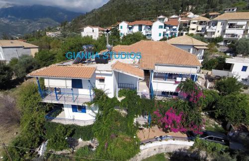 Gianna Studios 3 *