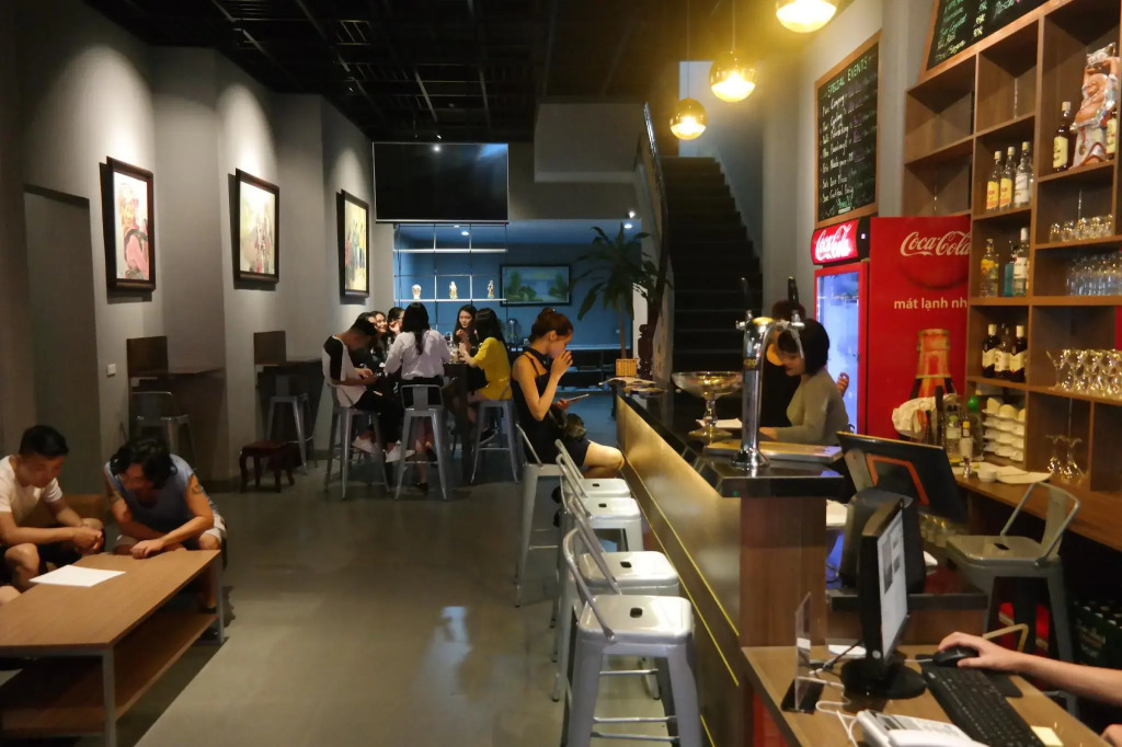 gallery_image_hidden_24