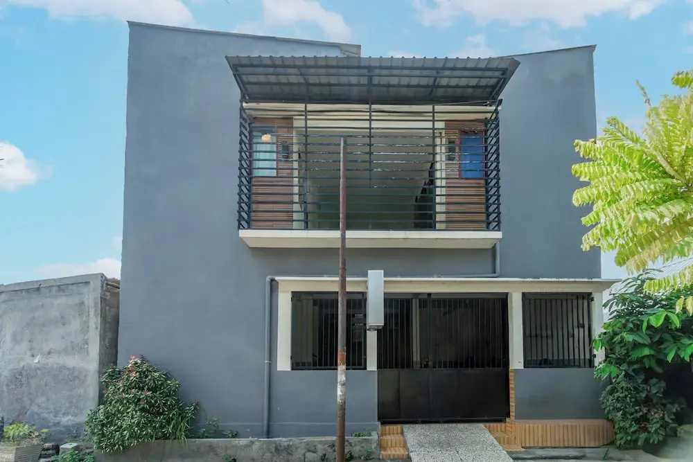SPOT ON 93966 Dhiya Guest House Syariah