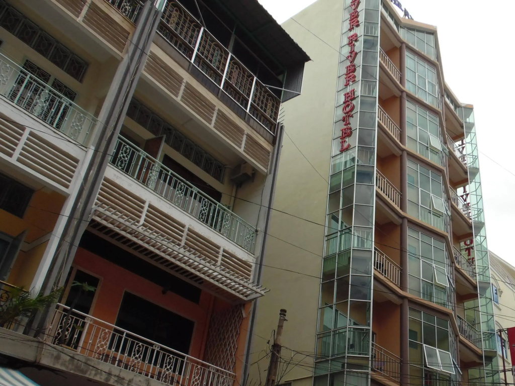 Hotel photo 12