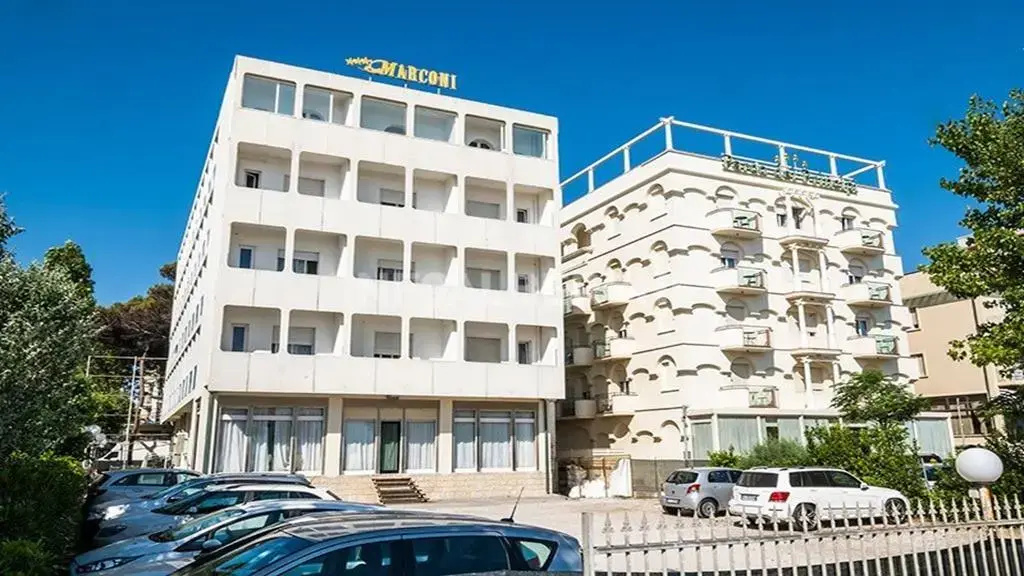 Hotel photo 38