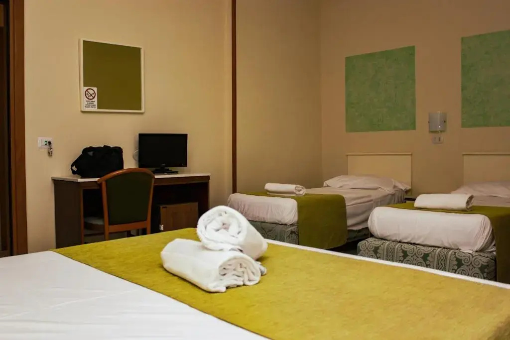 Hotel Garden Napoli - Chambres