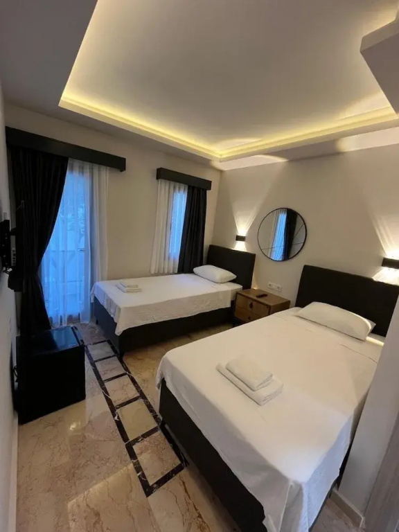 Standard Double room (twin beds)