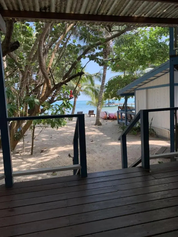Beach & Waterfront