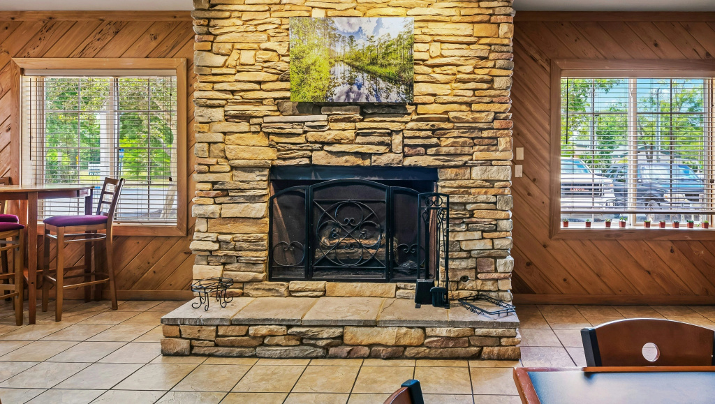 Wildwood Inn