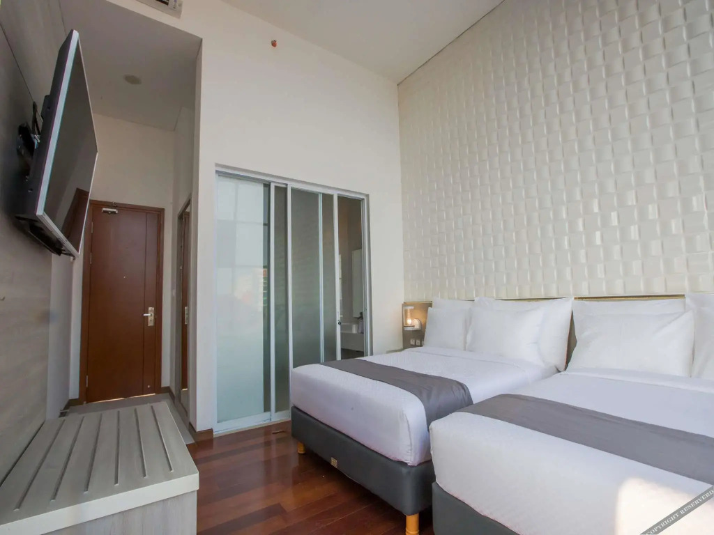 Alimar Premier Hotel