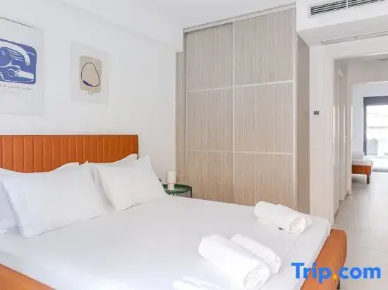 2 Bedrooms Deluxe Apartment
