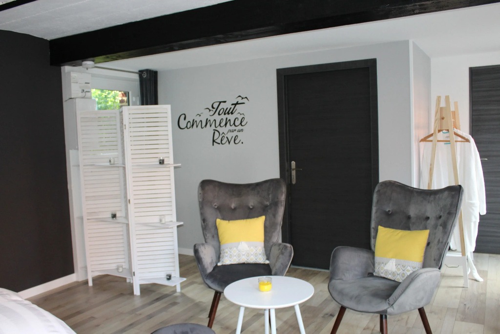 Voir la photo 1 — Aux P'tits Bonheurs la Grange
