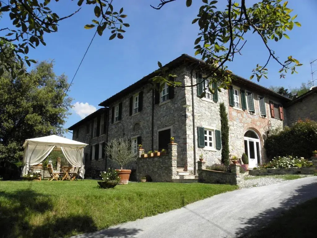 Villa