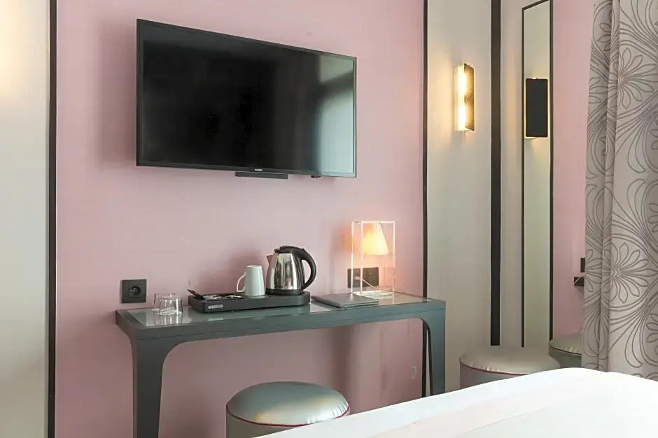 Hotel Yllen Eiffel 82