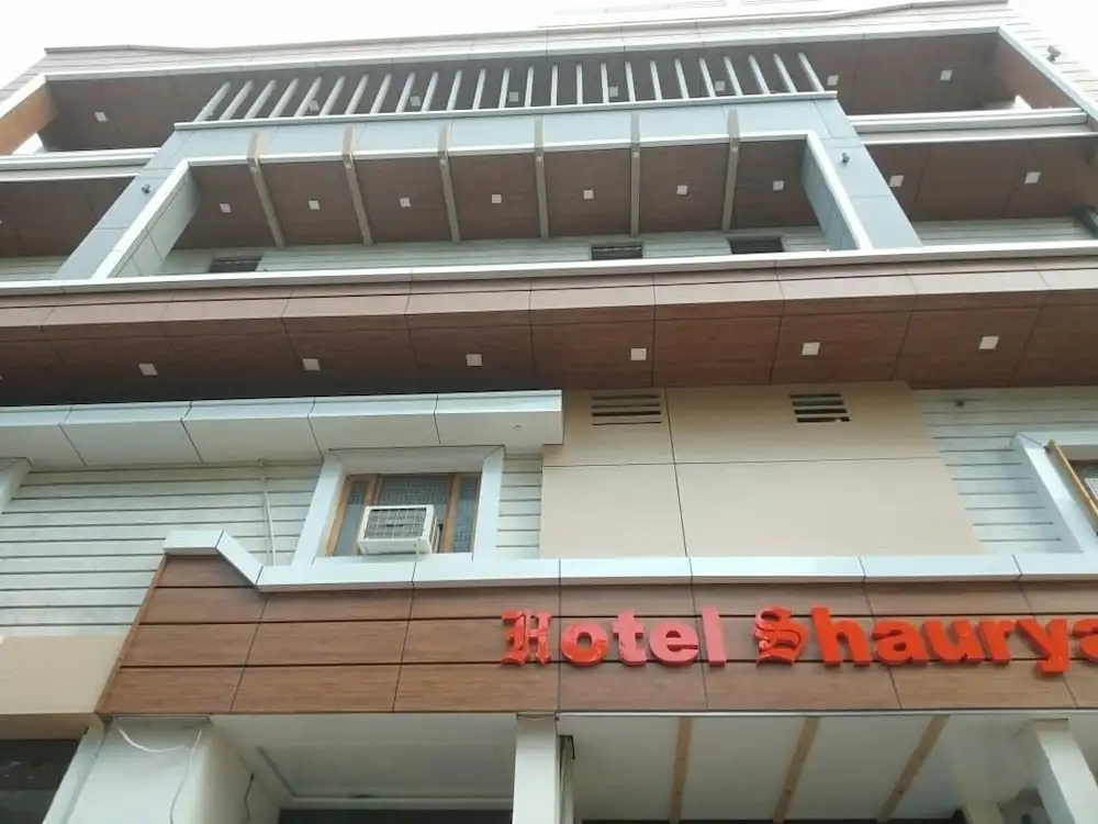 Hotel Shaurya
