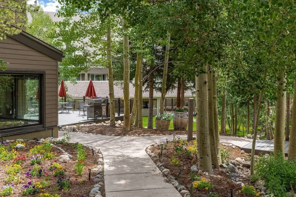 Pines #2073 - 2 Br Condo