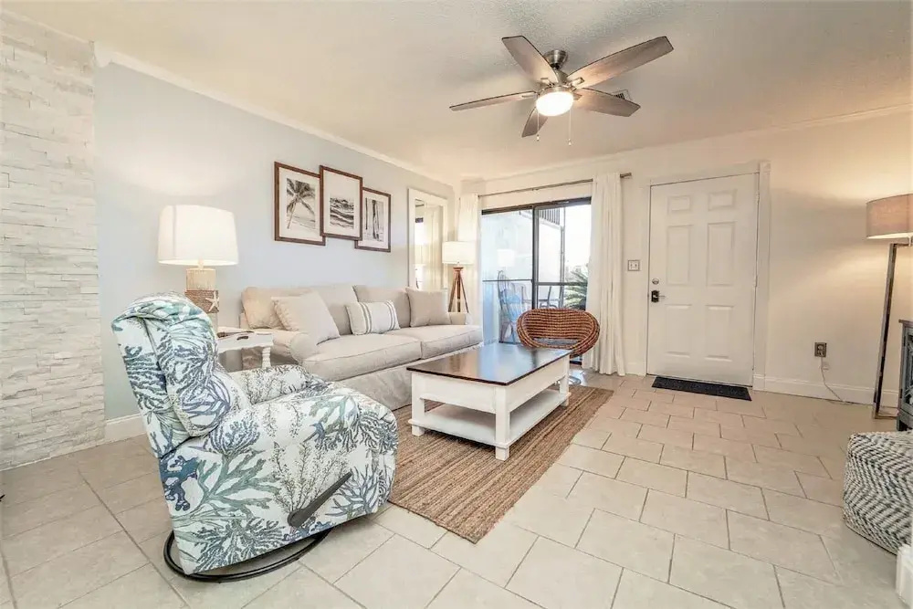 2 Bedrooms Standard room with view