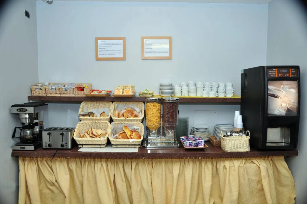 Hotel photo 11