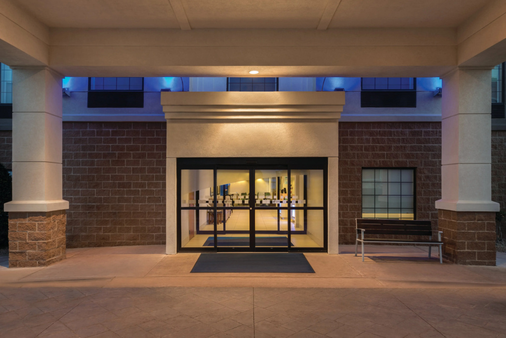 Holiday Inn Express Hotel & Suites Lawton-Fort Sill by IHG