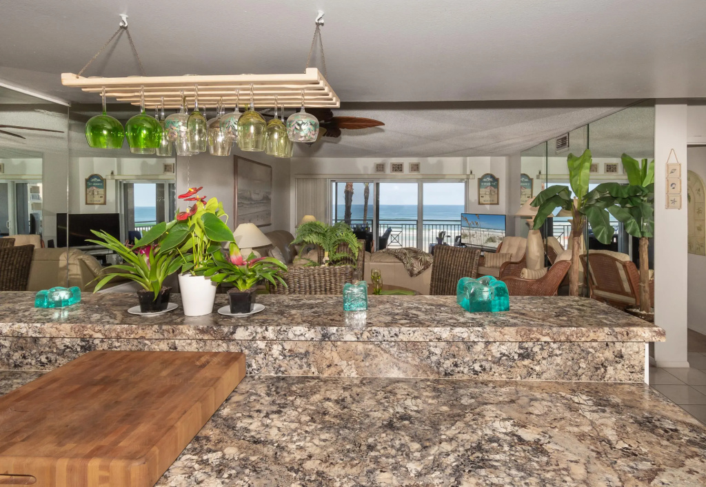 Sandpiper-Lovely direct beachfront condo ~ SP305