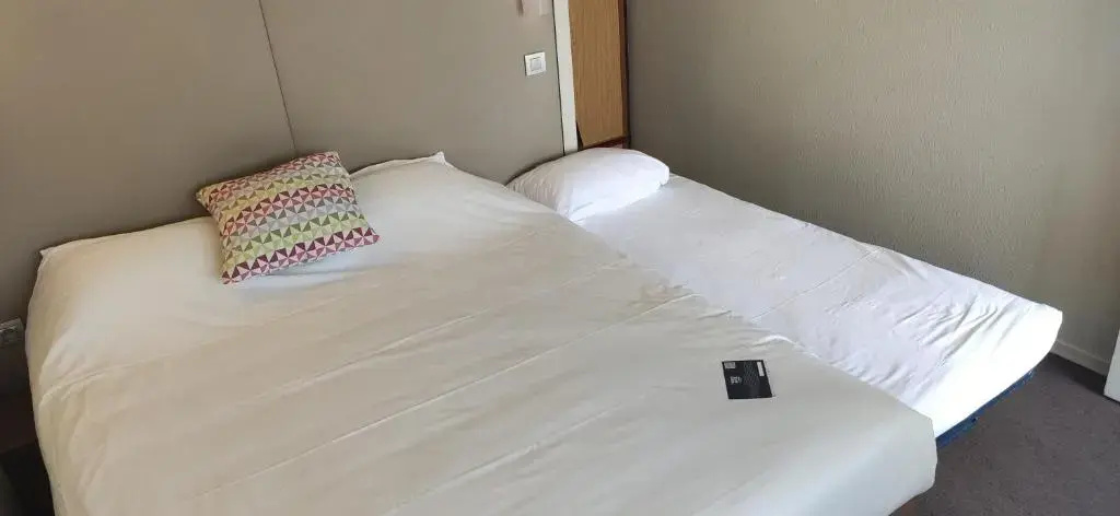 Campanile NATURE - Bordeaux Sud Gradignan Talence - Chambres