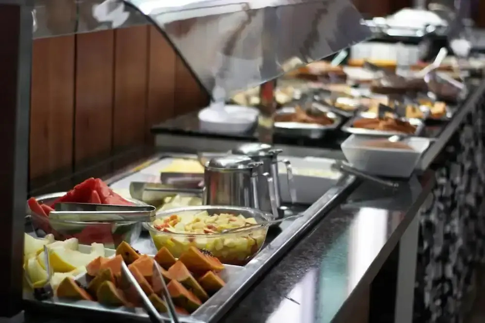 Food & Beverage