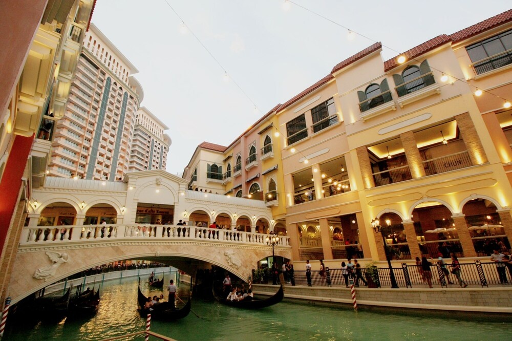 MaxStays - Max Home @ Venice Residences