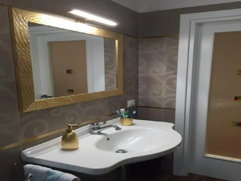 Double Apartment (full double bed)