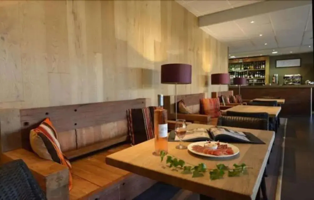 Hotel photo 18