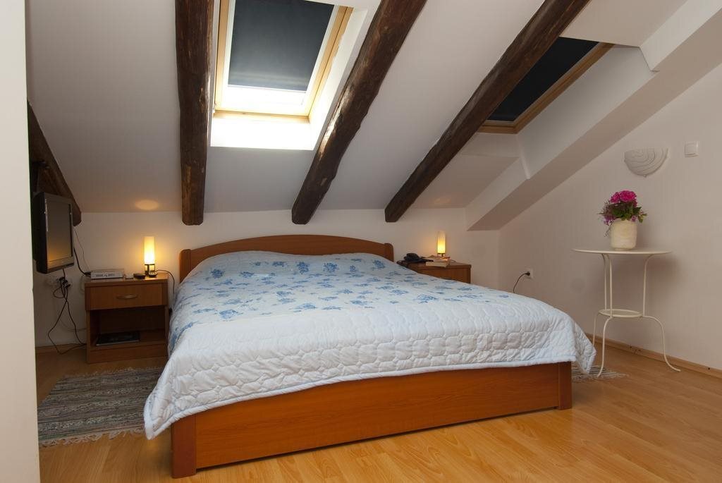 Pansion Tramontana rooms & restaurant by null