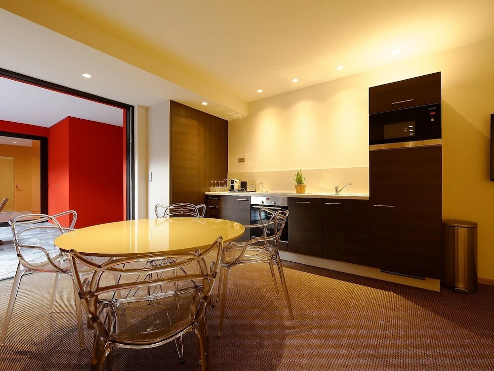 Premium Apartment