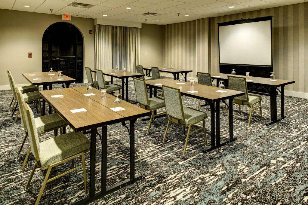 Embassy Suites Williamsburg - Général