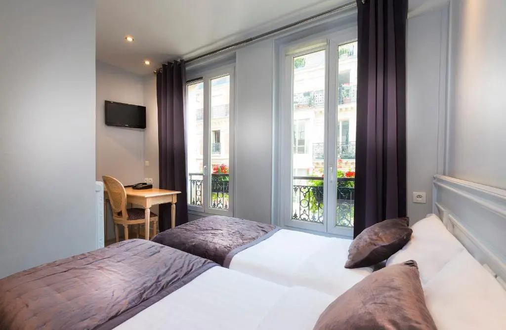 Standard Double room (twin beds)