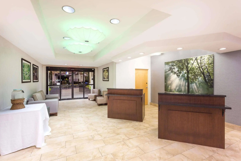 Hampton Inn Greenville Airport - фото 46