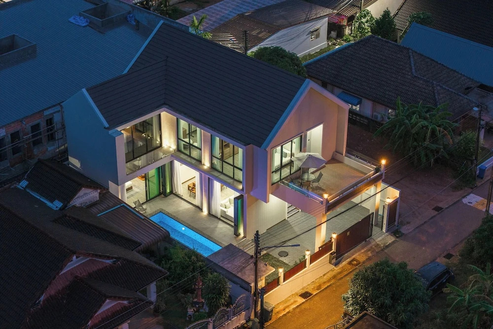 Pool Villa Near Laguna Golf Beaches V226