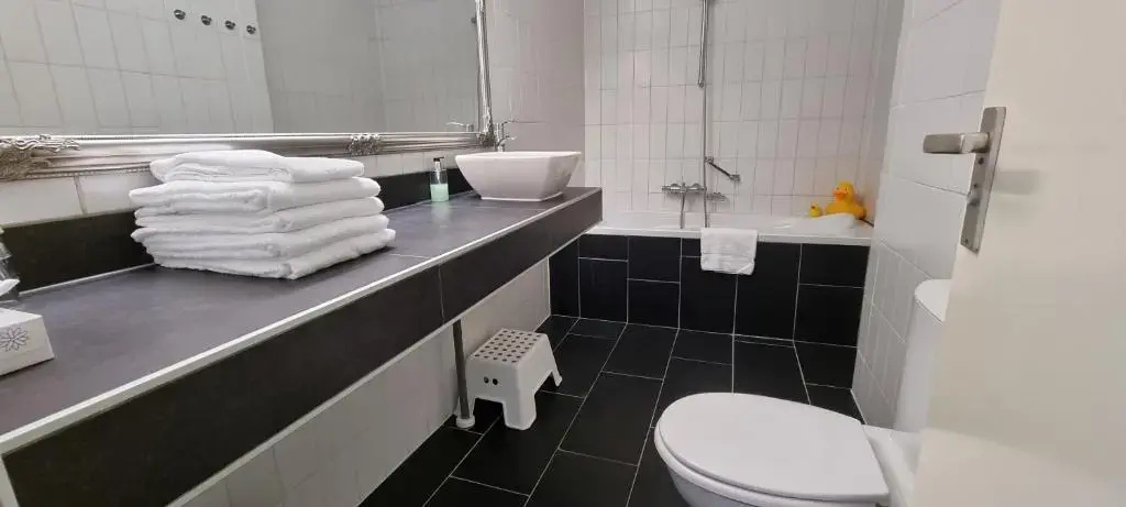 City Hotel Winschoten - Général