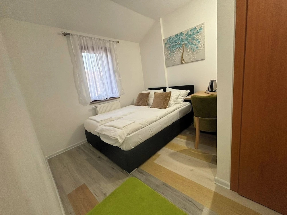 Economy Double room with garden view (full double bed)