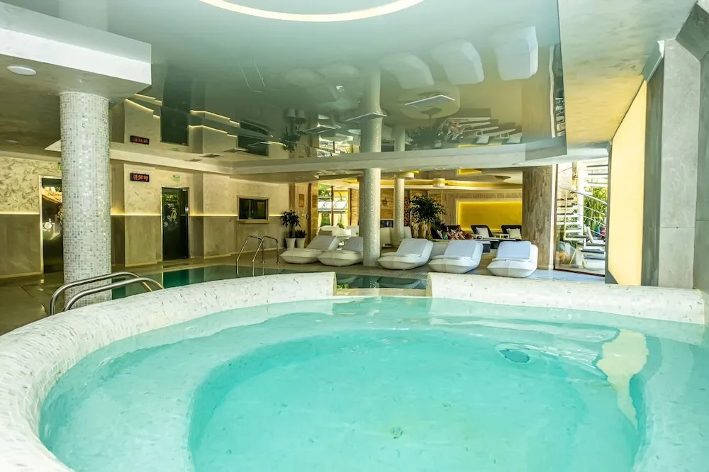 SPA Hotel Rich - Général
