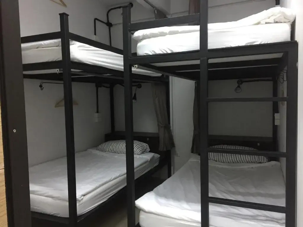 Bed in Dorm