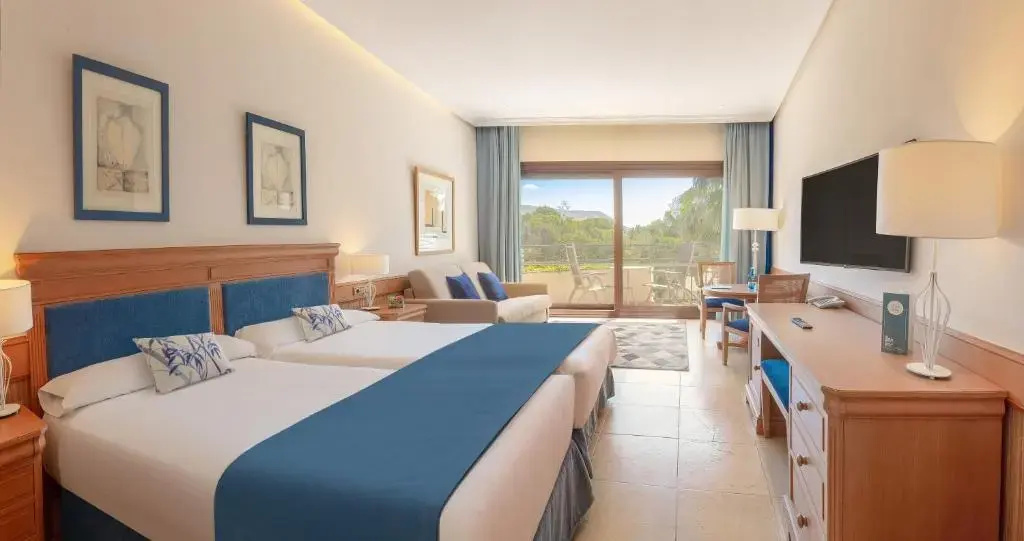Superior room with sea view